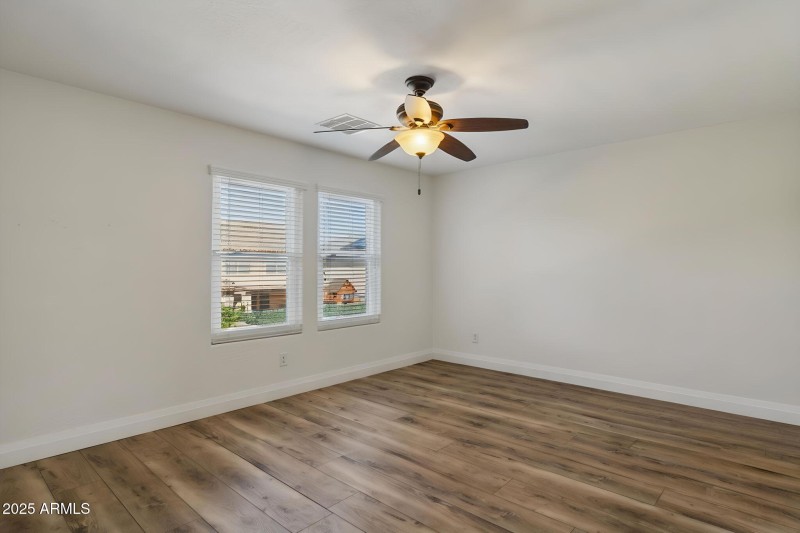 61-web-or-mls-7910-w-spur-dr