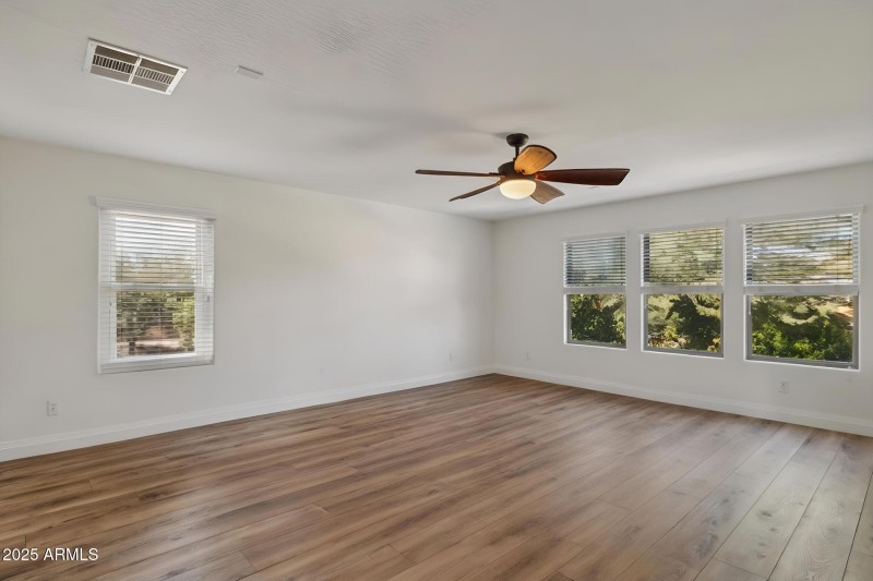 43-web-or-mls-7910-w-spur-dr