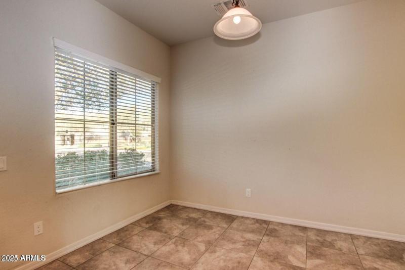 20211201010402893258000000-o