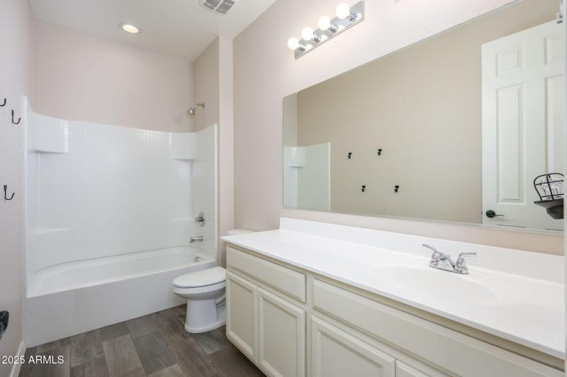 12-web-or-mls-176th-3