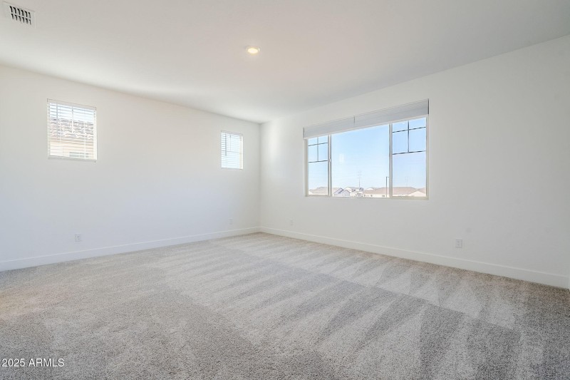 37-web-or-mls-214th-37