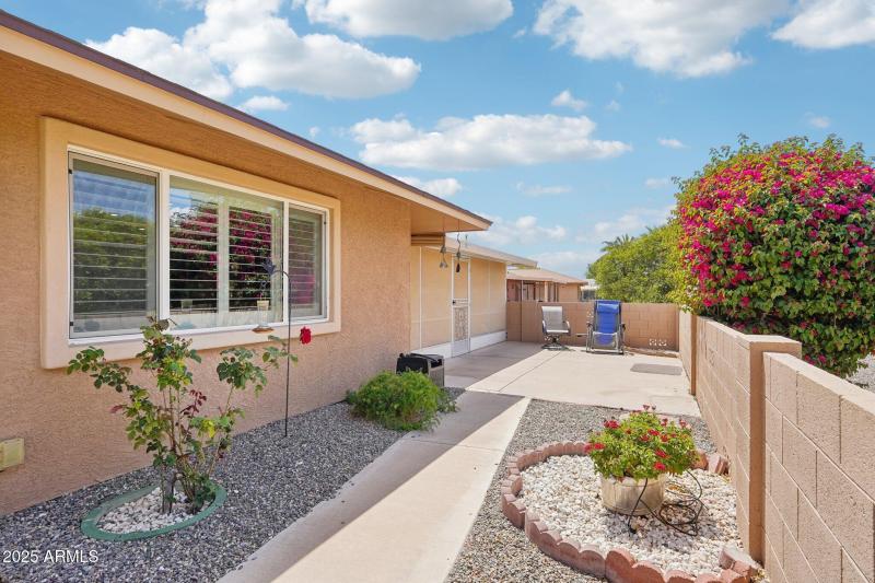 7-web-or-mls-N Agua Fria Dr-05042025-1-0