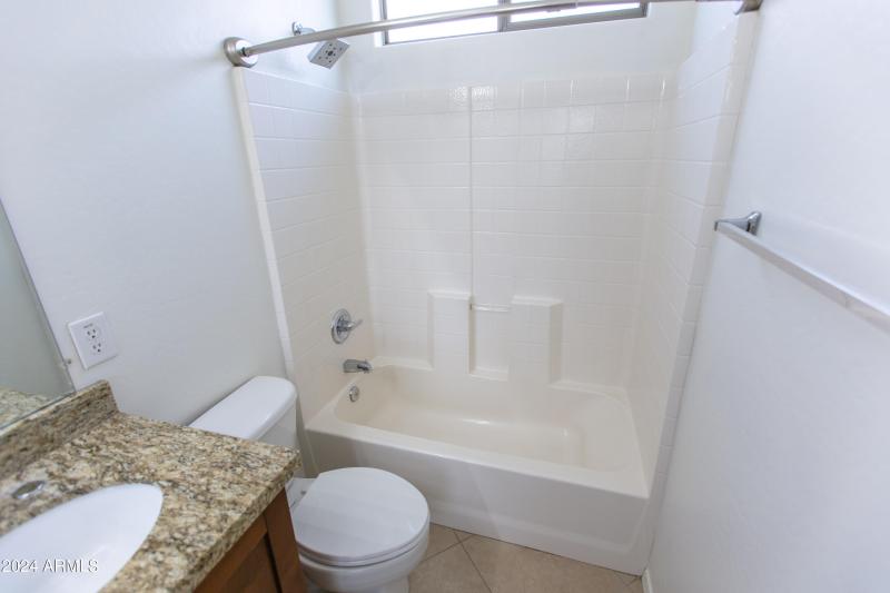 Tub/shower combo