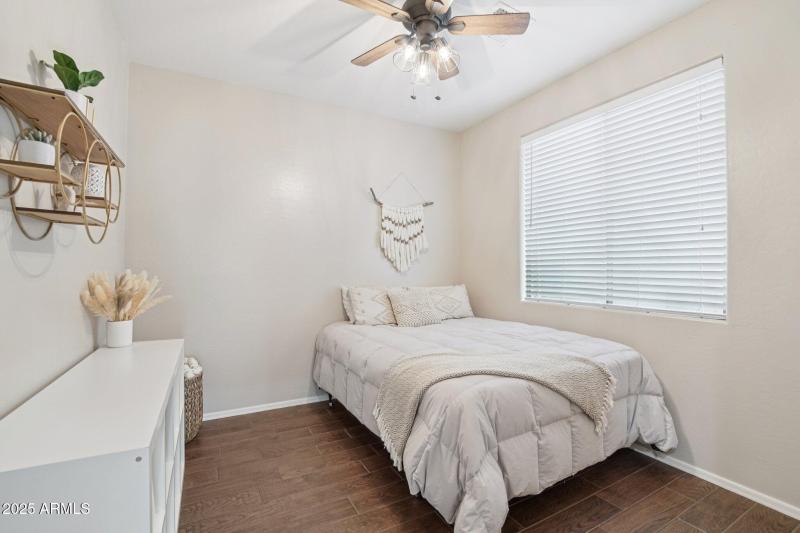 1-web-or-mls-W Stoneman Dr-S0407-017