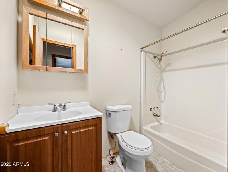 22-web-or-mls-3328 Crimson Rd-115