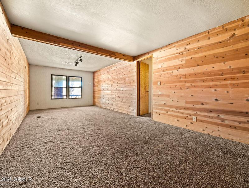 49-web-or-mls-3328 Crimson Rd-140