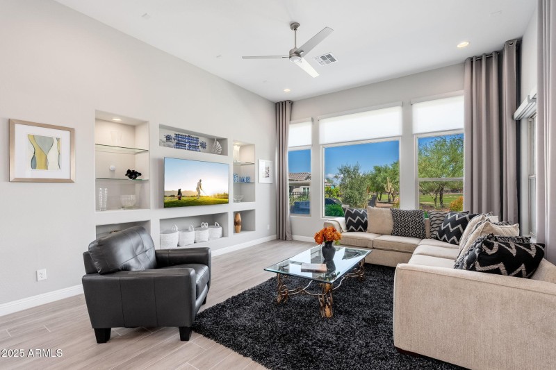 19641 N 264th Ave - 11