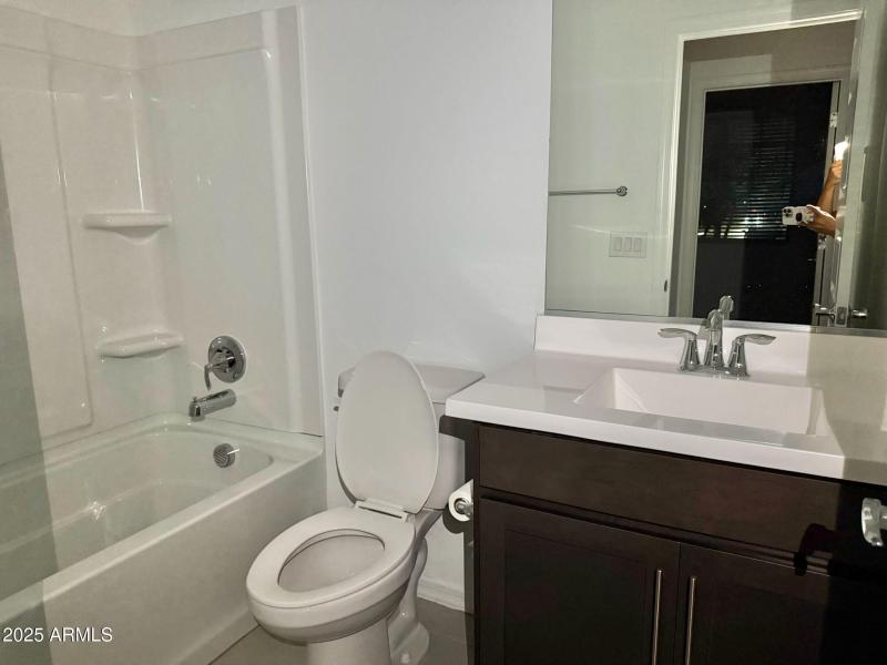 8c86790f-b69d-4c23-b93b-99ff9e6100bf