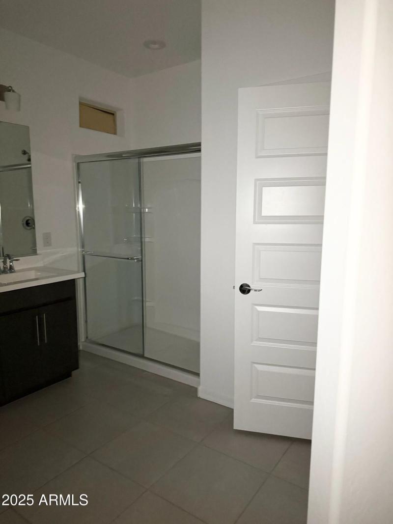 0235c7aa-6f2d-46e7-b319-a82babe13b0e