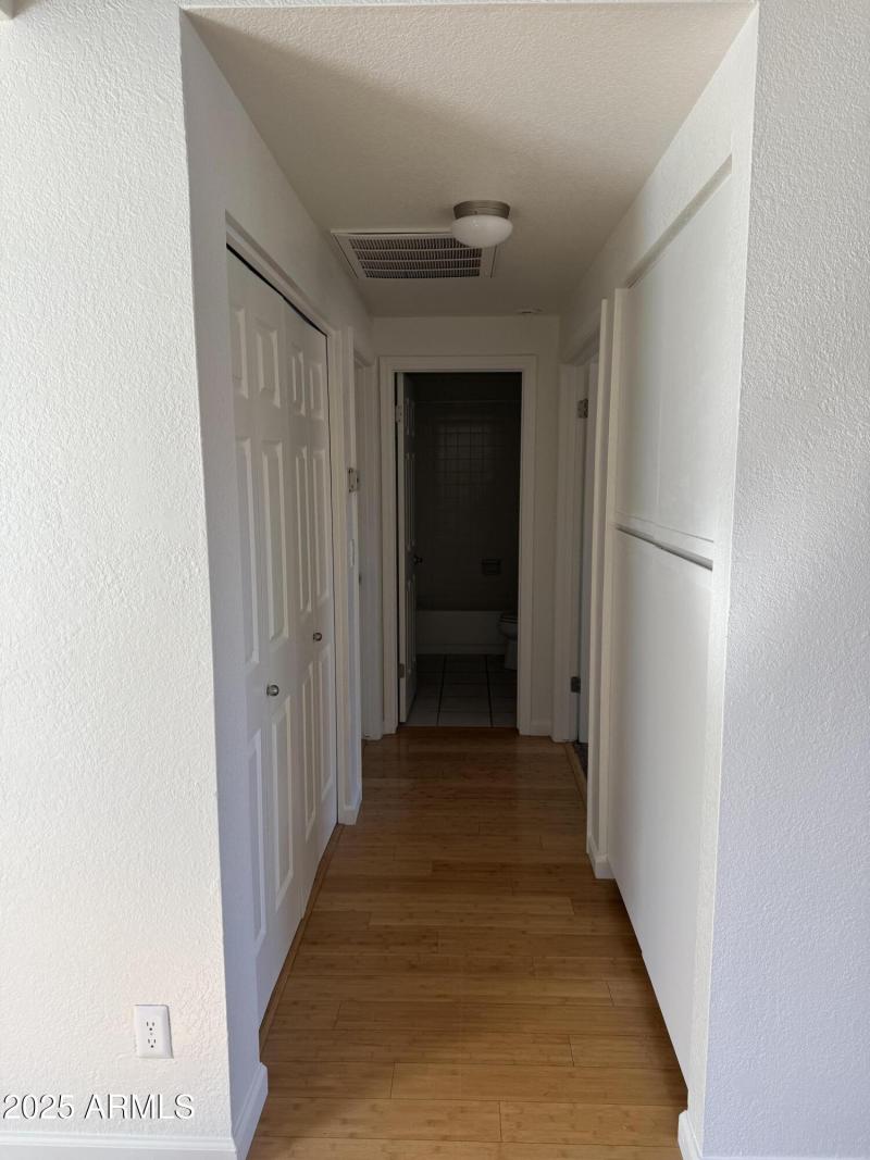 Hallway to bedrooms