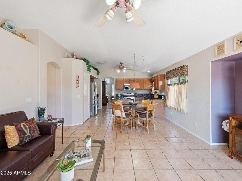 11-web-or-mls-Avenida Las Noches-11