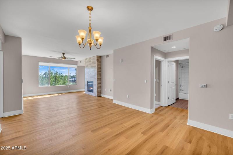 22-web-or-mls-896A0451