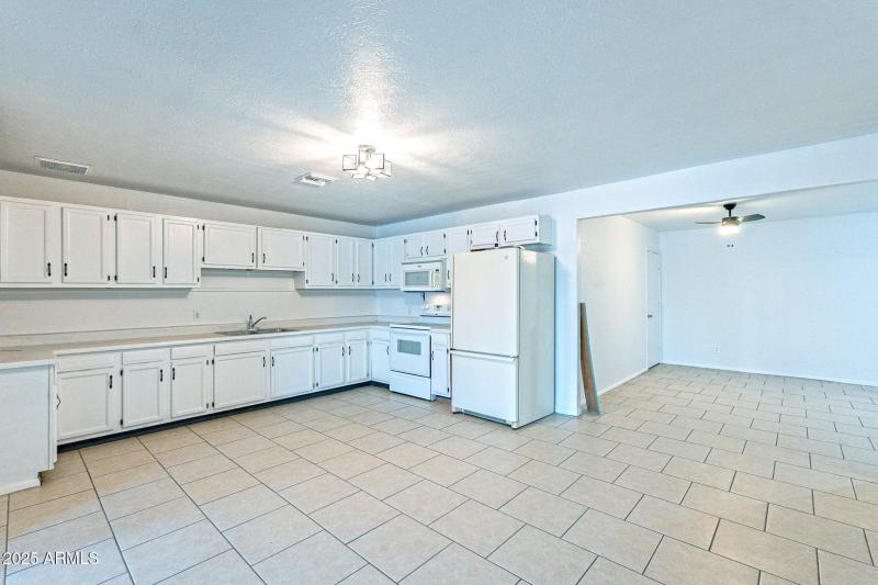 10-web-or-mls-55th-10