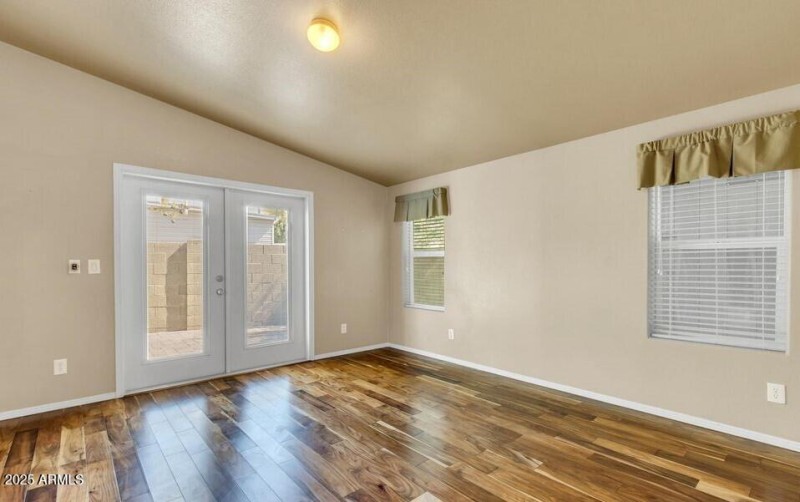 Covered patio off primary