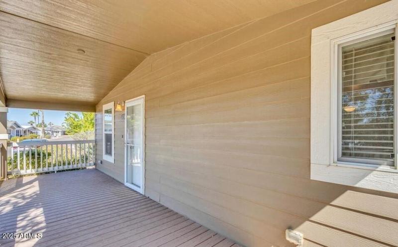 Gorgeous covered patio