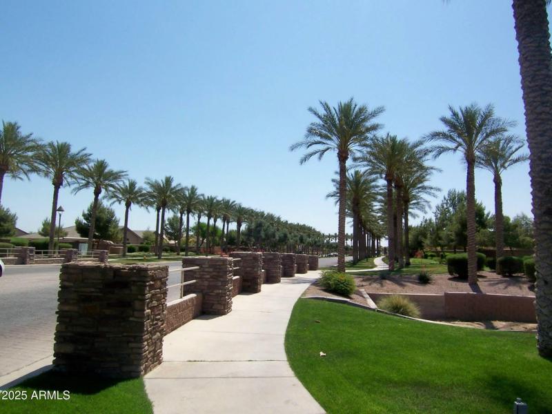 D6BE87AD-FF08-4135-BBBB-B6B7094F46F5