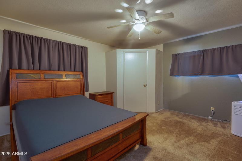 021_photo21_1987_stagg_run_dr_og_dawna_2