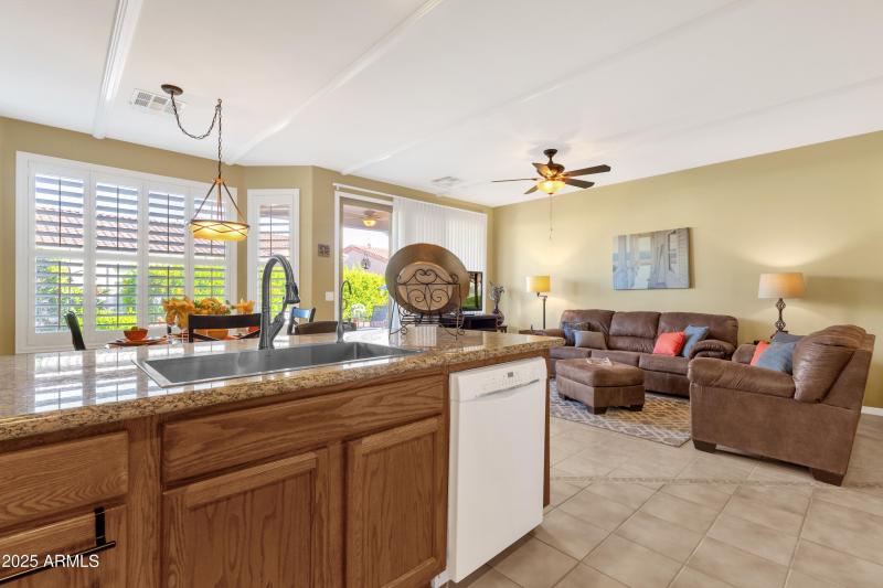 16-print-4718-e-jude-ct