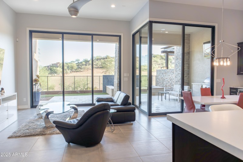 Great room face outside