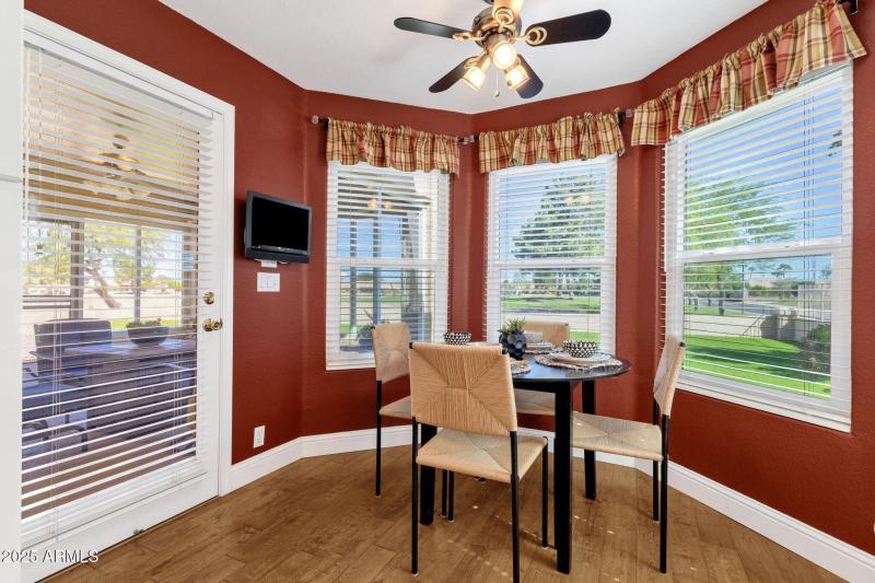 25-web-or-mls-19491-n-88th-ave