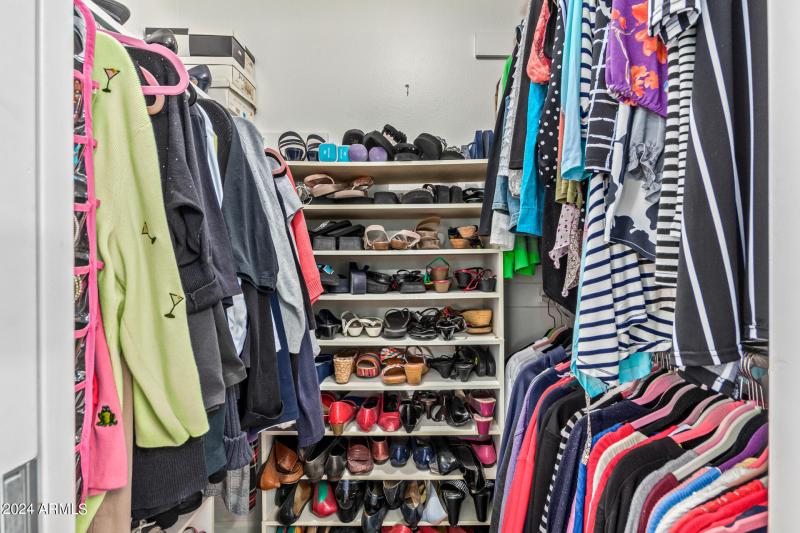 Walk-in Closet