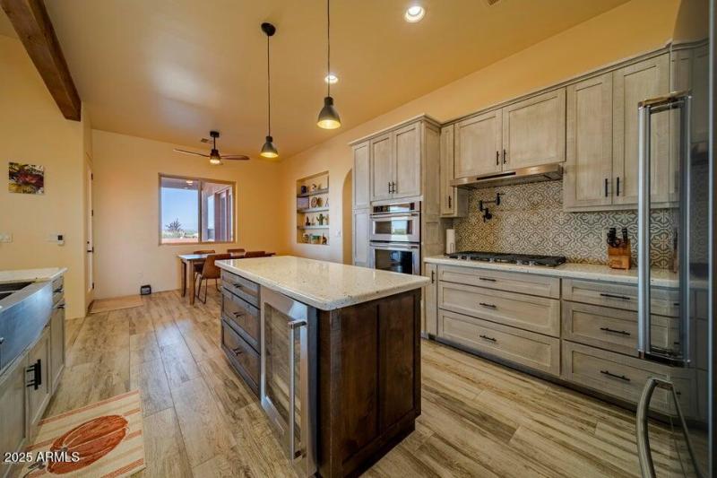 20201020203500286627000000-o