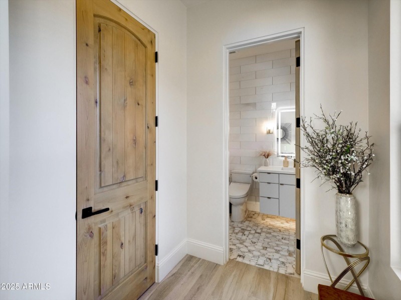 Powder bath off entry