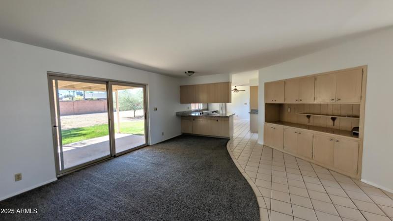 PXL_20251001_185521990.RAW-01.COVER~2