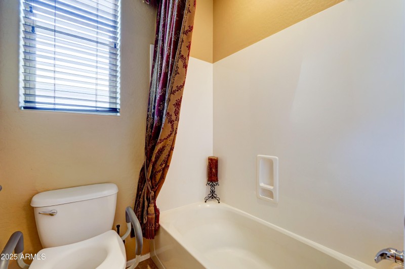 16140 W Almeria Rd-23