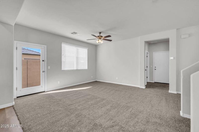 935 E Agua Fria Ln-8