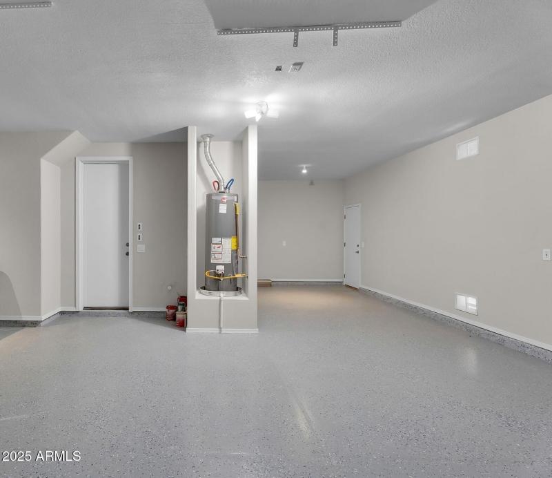 48-web-or-mls-Oak Rd-48 copy