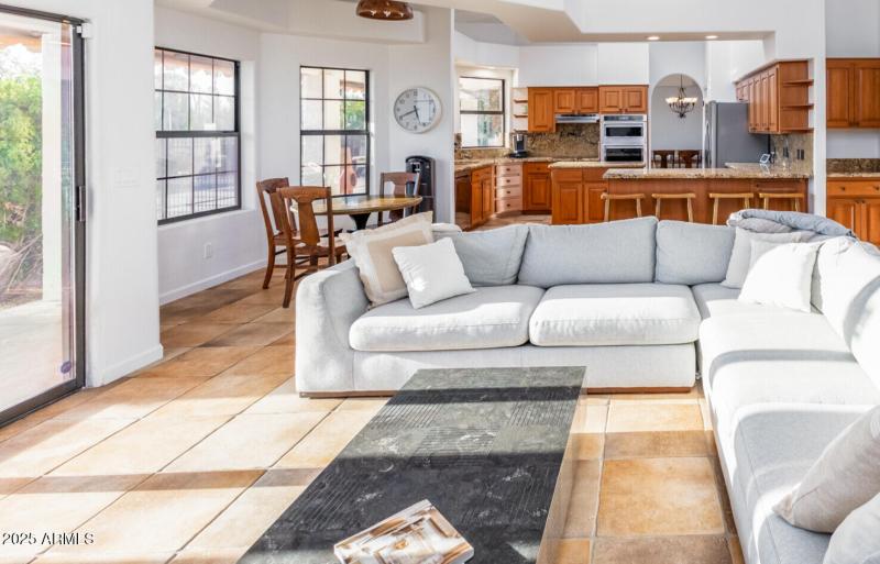 97fa83d7-6b10-4195-ac8b-8cdebb23e239