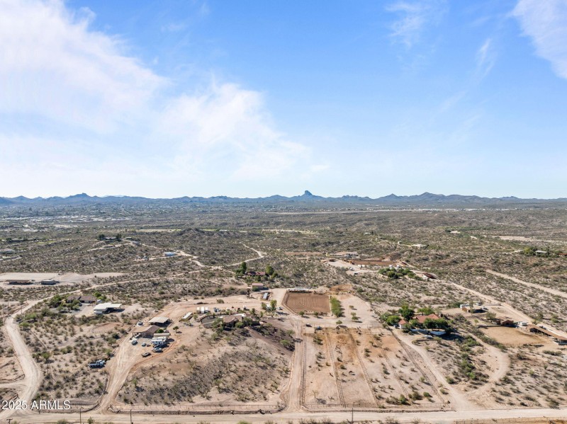 8-web-or-mls-DJI_20251016094013_0043_D