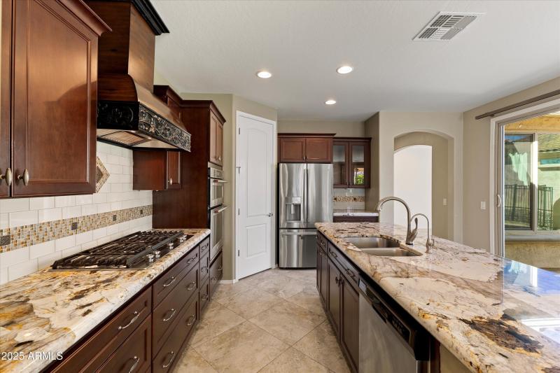 13-26735 W Oraibi Dr