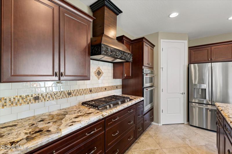 14-26735 W Oraibi Dr