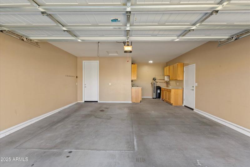 32-26735 W Oraibi Dr