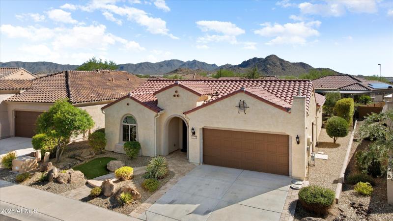 41-26735 W Oraibi Dr