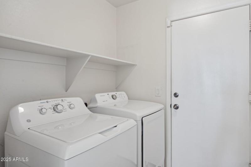 29-web-or-mls-40939-w-hayden-dr