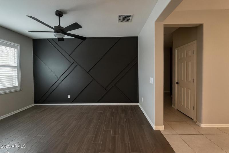 E145EAD5-D5E1-475B-9AF6-6F0680716265