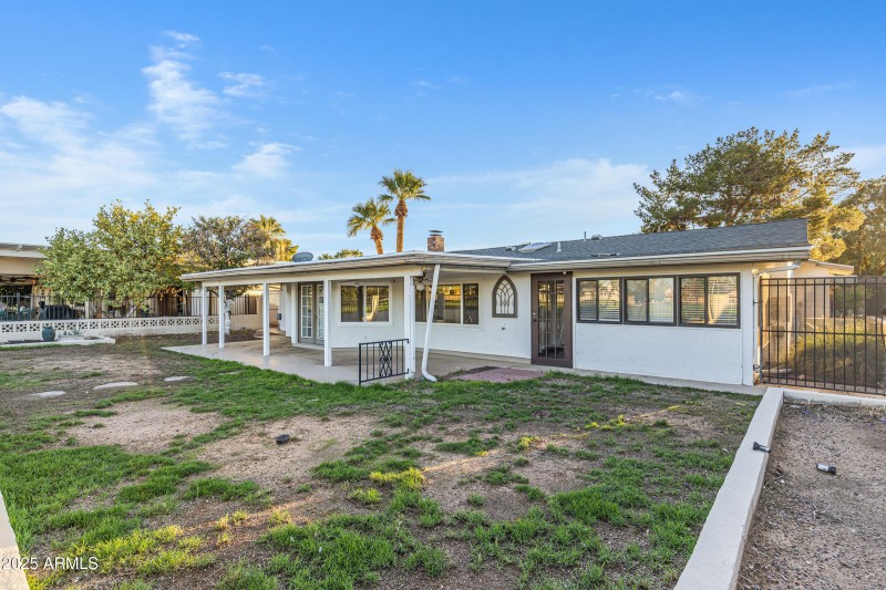 635 S Edgewater Dr-26