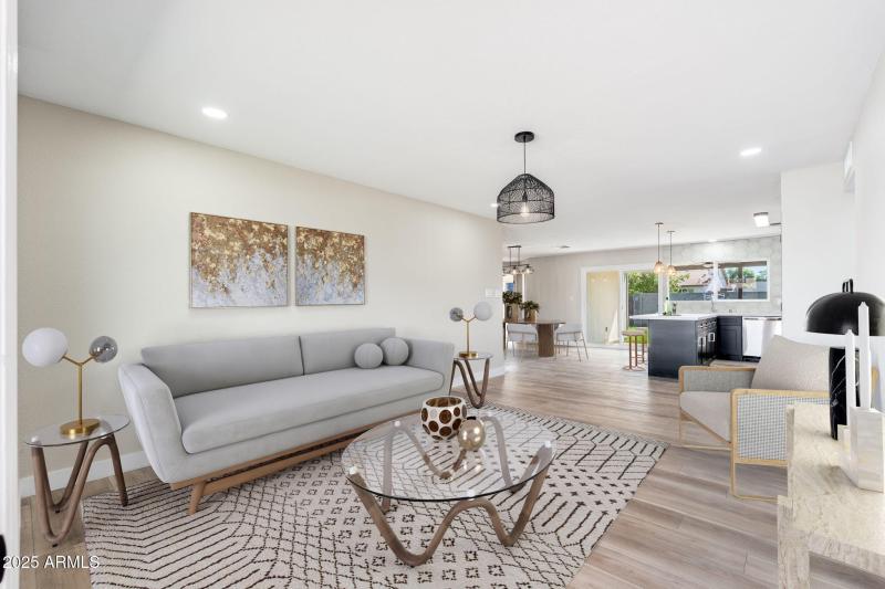 1805 W Cheyenne Dr - 03 VS