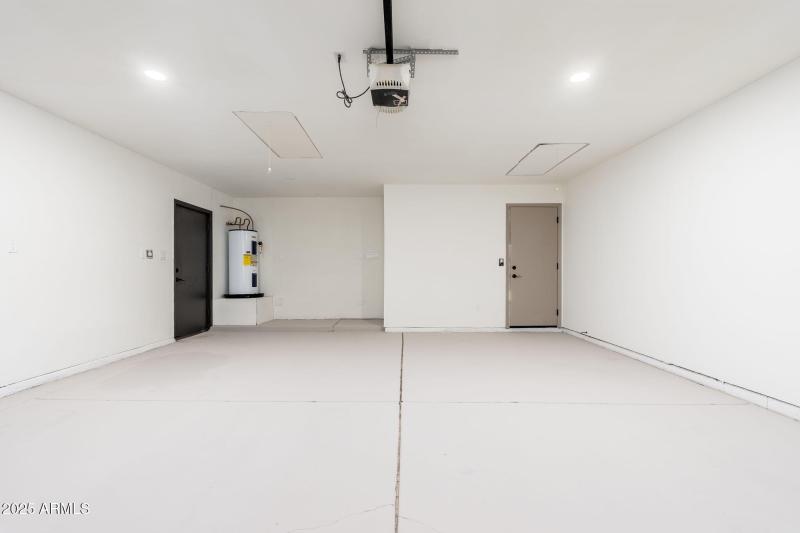 1805 W Cheyenne Dr - 30