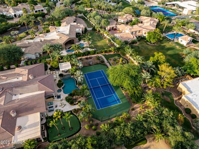 MLS - 8305 N 50th St - Paradise Valley,