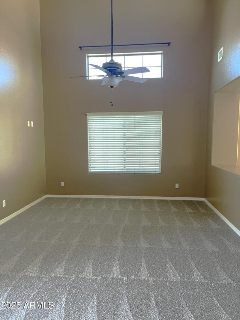 20251017_210014406_iOS