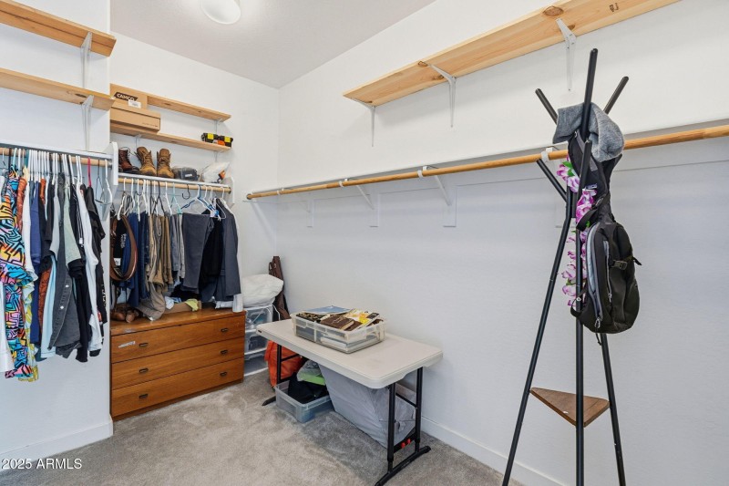 28-web-or-mls-Raymond-28