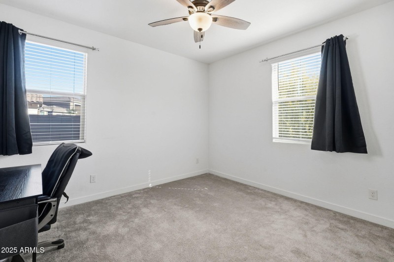 30-web-or-mls-Raymond-30