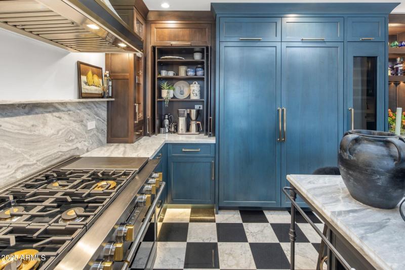 Gorgeous Gourmet Chef Kitchen