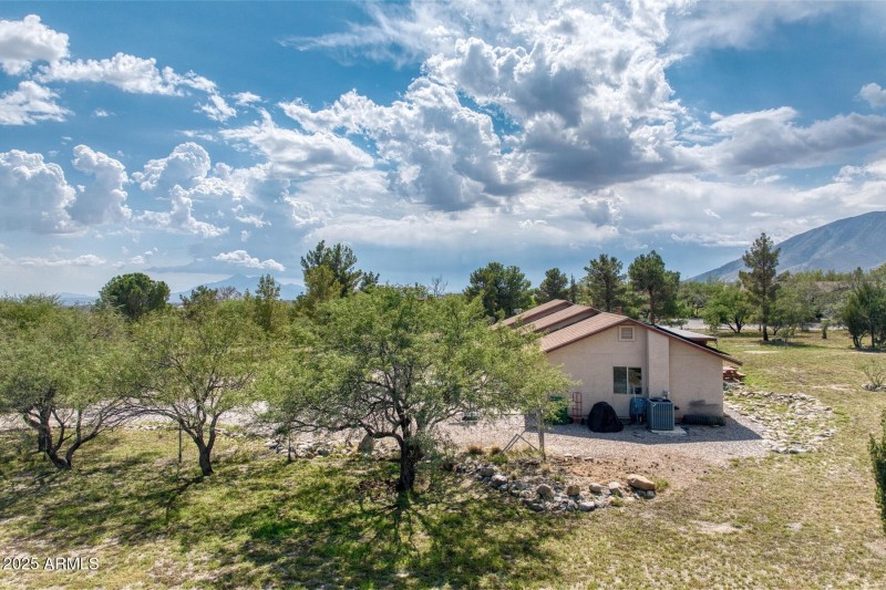 062024-7626 South Tarantula Trail