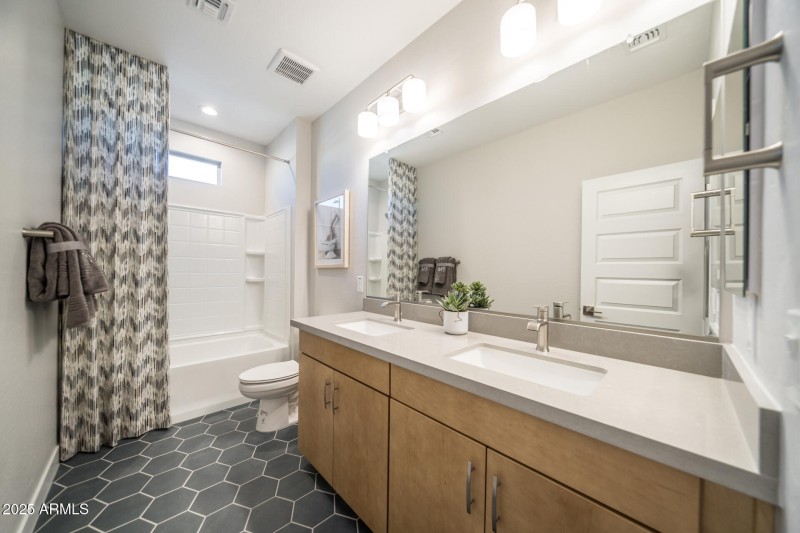 7921 E. Raleigh Avenue