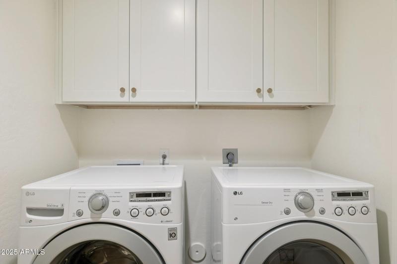 32-web-or-mls-8179-e-sierra-pinta-dr